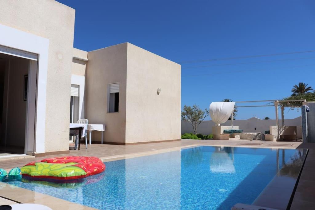 Vill La Reine Jerba Avec Piscine Villa El Guecheine Exteriör bild